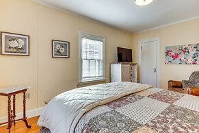 3 Mi to Dtwn: Gem w/ Patio & Fire Pit in New Haven