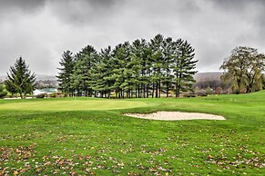 Hike, Ski & Raft: Terra Alta Cabin w/ Large Deck