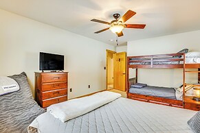 Hike, Ski & Raft: Terra Alta Cabin w/ Large Deck