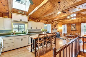 1 Mi to Beach: Lake Rabun Home w/ Large Deck!