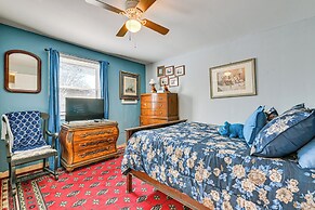 Hot Tub & Sauna: Kannapolis Bungalow