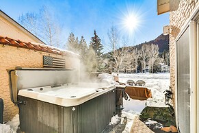 Mtn-view Patio & Hot Tub: Home in Avon