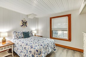 Beachfront Home 1 Mi to Lighthouse on Oak Island