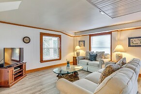 Beachfront Home 1 Mi to Lighthouse on Oak Island