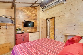 Minong Flowage Cabin w/ Fire Pit & Dock!