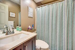 Spacious Modern Home ~ 1 Mi to Camelback Mountain!