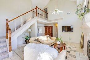 2 Mi to Houston Funplex: Home w/ Private Yard!