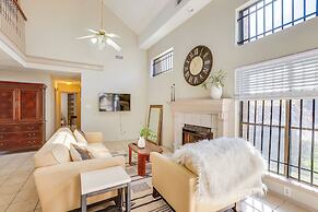 2 Mi to Houston Funplex: Home w/ Private Yard!