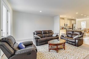 Balcony & Pool Access: Modern Gainesville Home