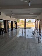 VRINDAVAN GARDEN & HOTEL