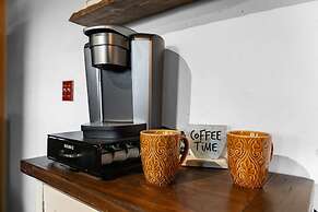 Mountain Majesty With AC BBQ Parking