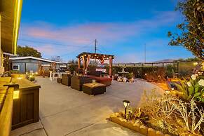 Mountain Majesty With AC BBQ Parking