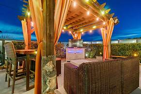 Mountain Majesty With AC BBQ Parking