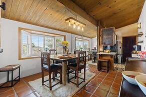 Mountain Majesty With AC BBQ Parking