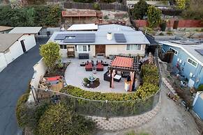 Mountain Majesty With AC BBQ Parking