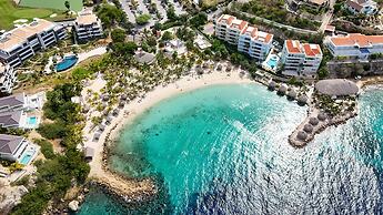Blue Bay s Tropical Escape