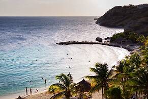 Blue Bay s Tropical Escape
