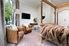 Rosemount X3 Bed Townehouse With Hot Tub