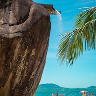 Reserva do Sahy, Condado