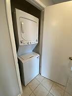 Bienvenue 1 Bedroom Condo