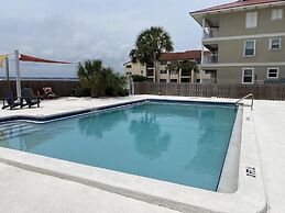 Bienvenue 1 Bedroom Condo