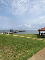 Bienvenue 1 Bedroom Condo