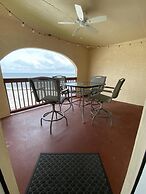 Bienvenue 1 Bedroom Condo