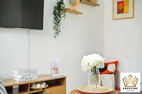 Manchester Home, City Centre, Park, Full Kitchen