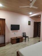 Soham Beach Resort, Diveagar