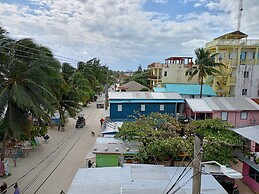 Caye Caulker Condos By Barefoot