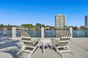 Oceanfront Oasis Charming 1BR Getaway