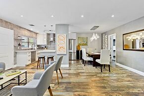 Buddha House 3BR 2BA Home -lush Backyard