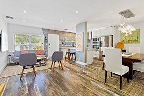 Buddha House 3BR 2BA Home -lush Backyard