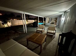 Beautiful 3 2 Home in Pompano Beach - Close to Beach