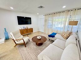 Beautiful 3 2 Home in Pompano Beach - Close to Beach