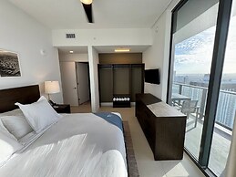 Sky-high Luxury in Downtown Miami