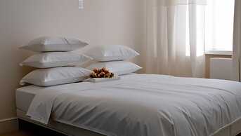 Covent Garden UNIVERSITY BELT- Manila PH