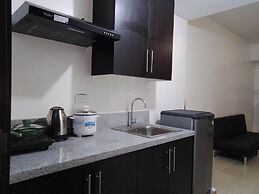 Covent Garden UNIVERSITY BELT- Manila PH