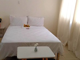 Covent Garden UNIVERSITY BELT- Manila PH