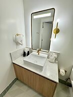 Downtown Miami Luxury 1 BD Studio-insane Amenities