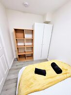 Comfortable Stay - Myrtle Cres