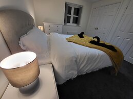 Comfortable Stay - Myrtle Cres