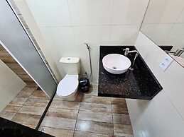 Alice Suites