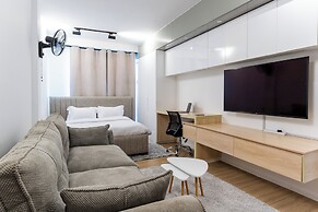 Modern Luxurious Studio Apartment