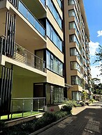 Modern Luxurious Studio Apartment