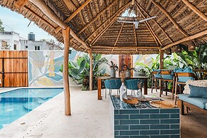 Casa Latino 2