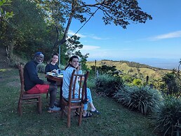Campos de Oro Wilderness Lodge