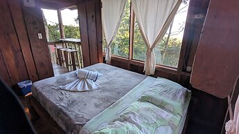 Campos de Oro Wilderness Lodge