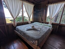 Campos de Oro Wilderness Lodge