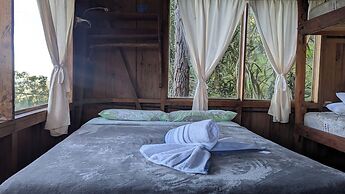 Campos de Oro Wilderness Lodge